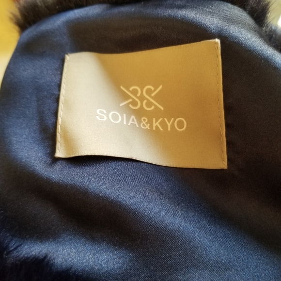 Soia & Kyo Shearling NWOT - Picture 6 of 11